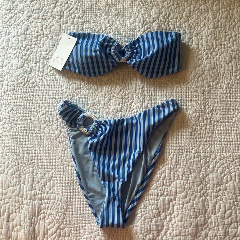 Dippin Daisy’s Lotus Bandeau Bikini Set